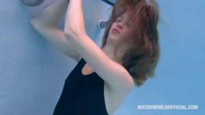Под водой