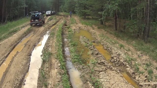 Нива Трэвэл. Первый тест на бездорожье. Без жести зато честно