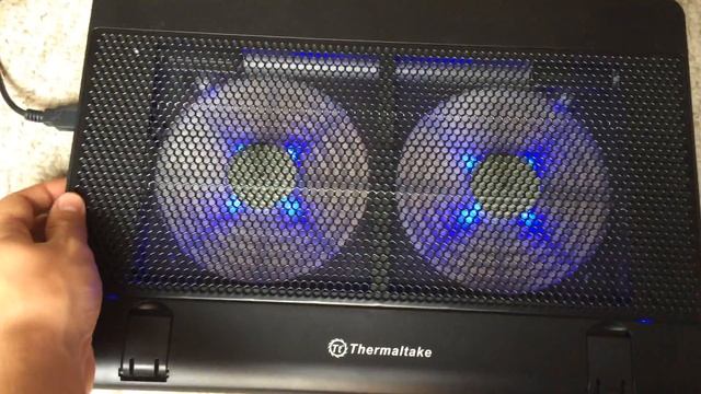Base enfriadora notebook Thermaltake LED azul смотреть онлайн