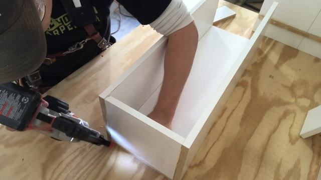 SAW DUST "FUNNEL"--Miter Saw Dust Collection System смотреть онлайн