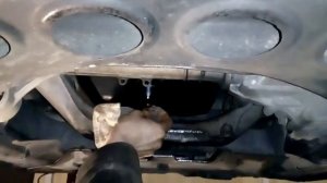 Audi Q7 3.0 TDI 2011 года  Замена масла и воздушного фильтра