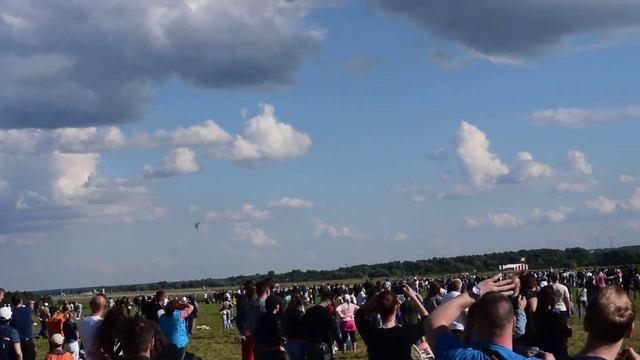 МИГ 29М ПРОТИВ ФОРМУЛЫ 1.