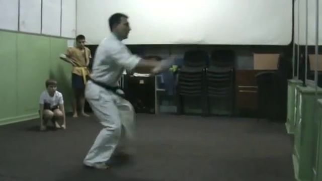 Ицюань в Киокушине. Ялта зима 2012.mp4 смотреть онлайн