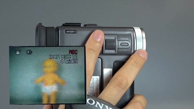 SONY DCR-PC7 DSR-PD1 pocket camcorder hands on and review 經典攝影機 смотреть онлайн