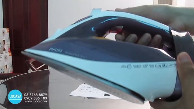 Bàn ủi hơi nước Philips GC4928 - Philips Steam Iron Unboxing and Review смотреть онлайн