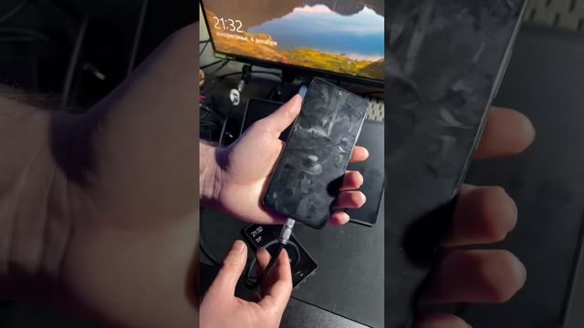 Плотный силиконовый кабель зарядки⚡️ смотреть онлайн
