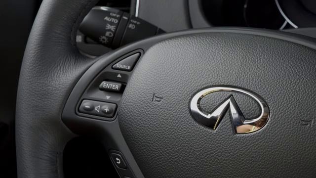 2015 Infiniti QX50 - Steering Wheel Audio Controls смотреть онлайн
