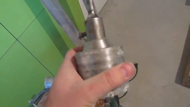 Как сделать отверстие для подрозетника в кафеле. Круглые отверстия в кафельной плитке смотреть онлайн