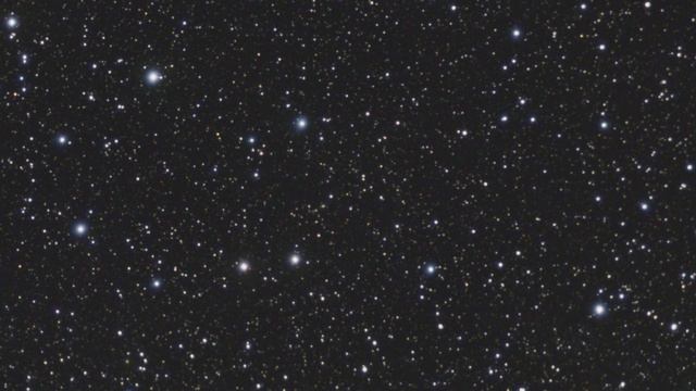 Zooming Into The Elliptical Galaxy NGC 5018 смотреть онлайн