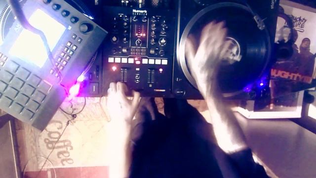 MPC Session // Freestyle Skratch смотреть онлайн
