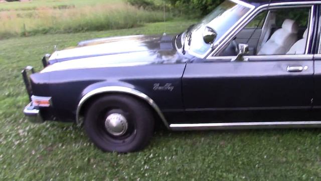 87 Plymouth Gran Fury смотреть онлайн