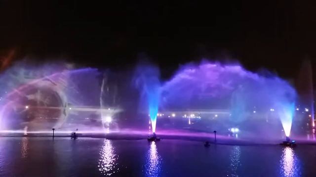 Незабываемое шоу фонтанов !!! Festival City Mall. Dubai. ОАЭ