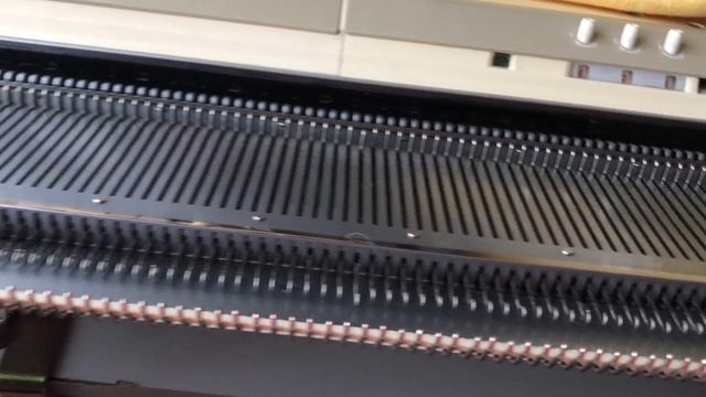 Уход и чистка вязальной машины смотреть онлайн