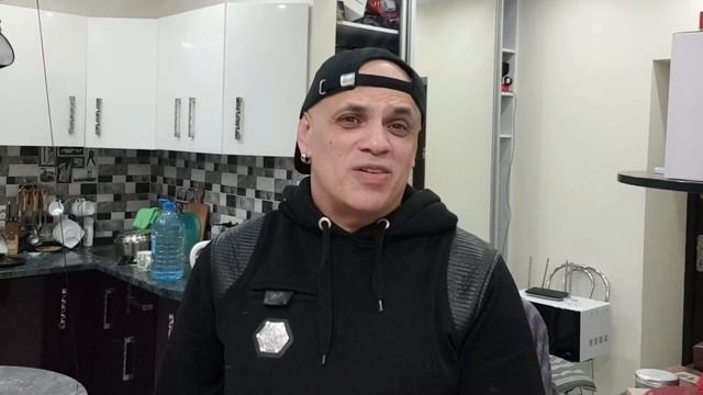 Анекдот про женщин смотреть онлайн