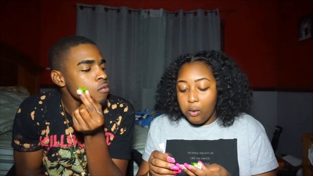 20 PIECES OF HUBBA BUBBA GUM !!!! ( Hubba Bubba Challenge ) смотреть онлайн
