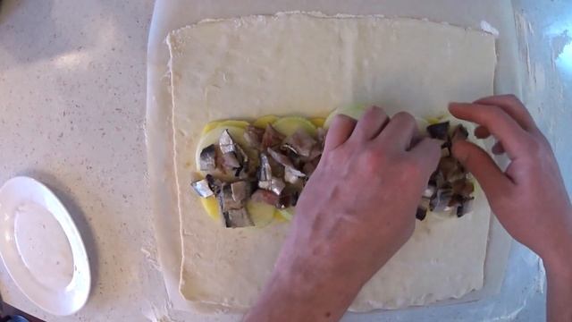 Рыбный пирог с салакой смотреть онлайн