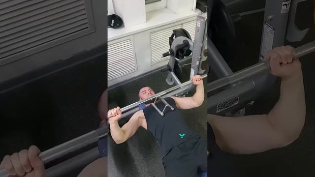 Лайфхак как увеличить вес в жиме лёжа? смотреть онлайн