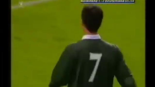 Michael Ballack (Alemanhã) - 04/06/2005 - Irlanda do Norte 1x4 Alemanhã - 2 gols смотреть онлайн