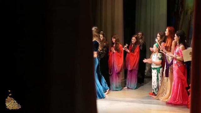ARABIAN QUEEN. Backstage смотреть онлайн