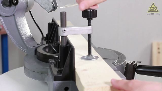 Пила торцовочная MAKITA LS1440 смотреть онлайн