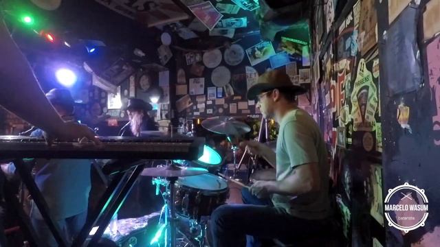 Os Daltons - Stay - Bar Joe - Garibaldi - Marcelo Wasum смотреть онлайн