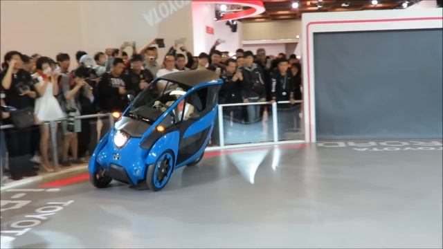 2016 台北車展 TOYOTA i-ROAD三輪車動態展示秀 смотреть онлайн
