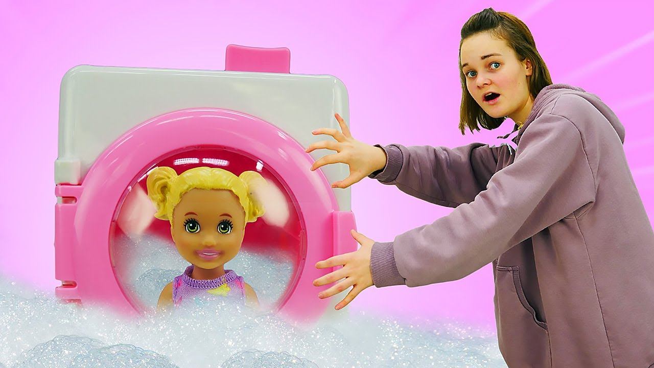 Приключения БАРБИ - Видео для девочек - Кен и Штеффи устроили дома потоп смотреть онлайн