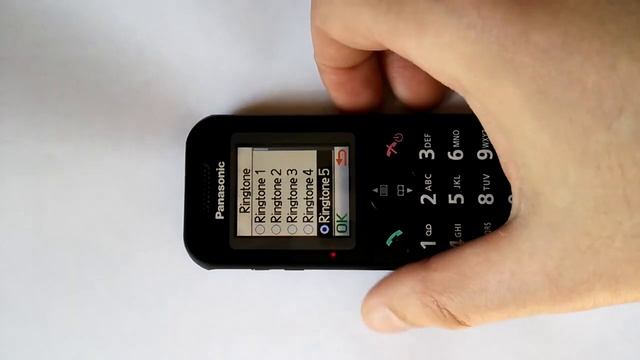 Мобильный телефон Panasonic KX-TU320 смотреть онлайн