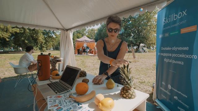 Фруктово-овощной оркестр на фестивале «Усадьба Jazz»