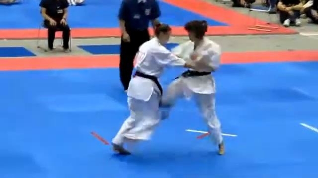 Kyokushin fight Elena Vorobyeva SD смотреть онлайн