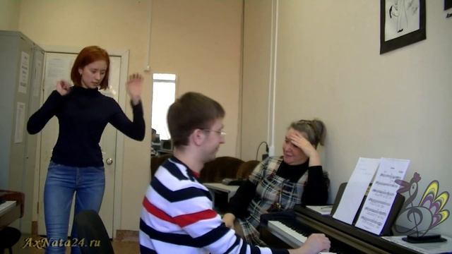 Урок вокала.Узкий, позиционный звук. Lullaby 3-й сезон ч.2-я (1) смотреть онлайн