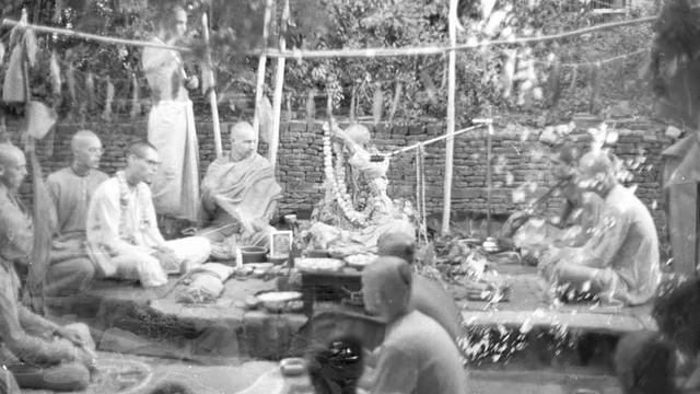 ГЛАВА ТРЕТЬЯ Нью Дели 13 декабря 1975 г смотреть онлайн