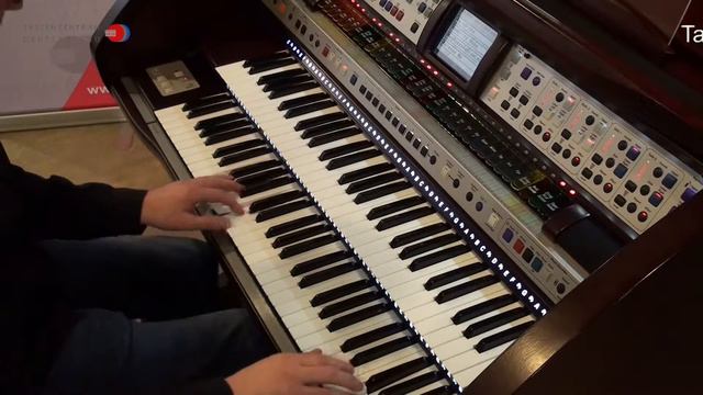 Lowrey Inspire Koenig der Loewen смотреть онлайн