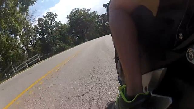Riding a 2013 Honda CB500F ABS смотреть онлайн