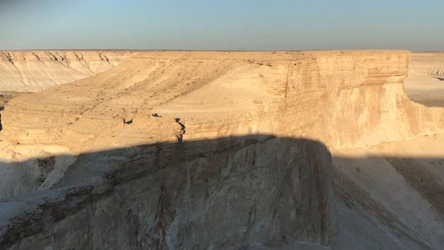 Босжира урочище. Мангистауская область. Западный Казахстан. 05.2022 смотреть онлайн