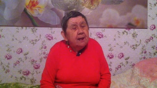 МАМА РАССКАЗЫВАЕТ СКАЗКУ ПРО МАЛЕНЬКОГО ДИНОЗАВРИКА! смотреть онлайн