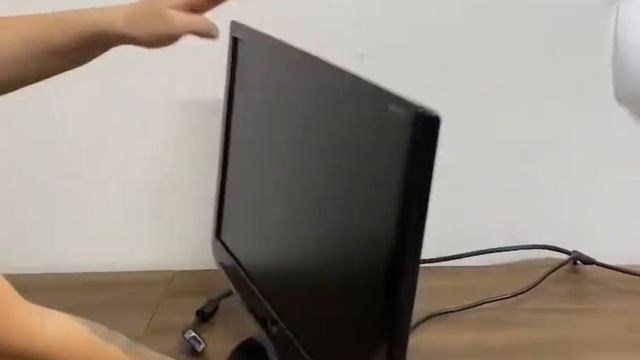 DEMONSTRAÇÃO - MONITOR LG 23 POLEGADAS FULL HD C/ HDMI, VGA e DVI; W2353V смотреть онлайн