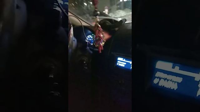 Таксист не отвез , а денег надо сразу,все его кидают,зачем в таксисты , лучше на панель! смотреть онлайн
