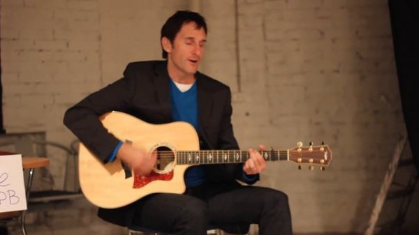 Dave Carroll - United Breaks Guitars