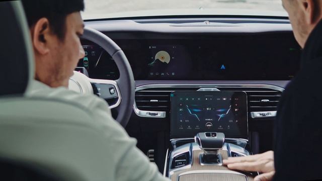 Hongqi E-HS9 - Гость из Китая