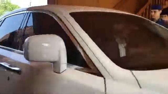 КОРТЕЖ ИЗ РОЛС-РОЙСОВ