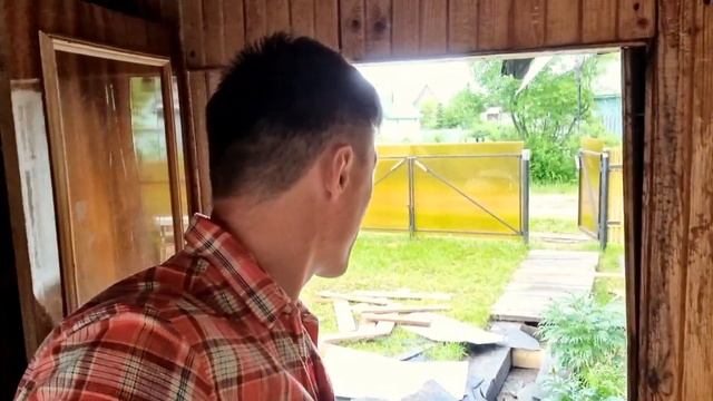 Демонтаж старого дачного дома в Эжве Сыктывкар Подготовка к строительству нового деревянного дома смотреть онлайн