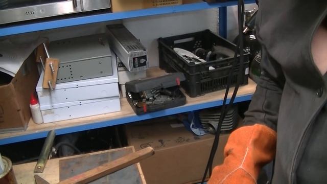 Сварог REAL MIG 200. Варим алюминий и чернягу.