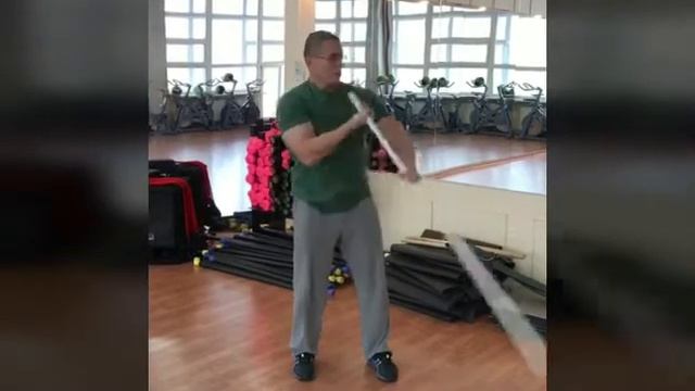 Травма плеча. Травма ключицы. Упражнение с палкой. Восстановление движения. Игорь Манохин. смотреть онлайн