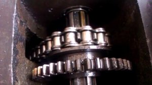 Мотоблок. Сколько заливать масла в фрезу.