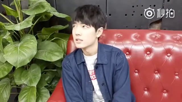 2015.12.04 Xiao Zhan Weibo Update | Weekly Vlog [ENG/RUS SUB] смотреть онлайн