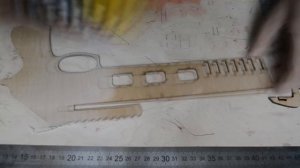 Лазерная резка арбалета из фанеры.