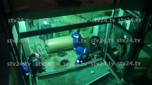 Появилось видео спасения пострадавших при падении лифта в т/ц «Европейский» (18+)