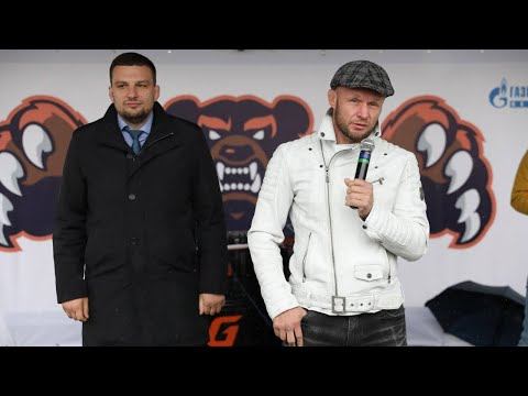 Александр Шлеменко открыл спортивную площадку за день до своего боя !!!! смотреть онлайн