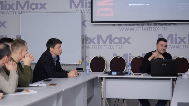 Видео с презентации нового контроллера ДомАвтоматика DM320 S2